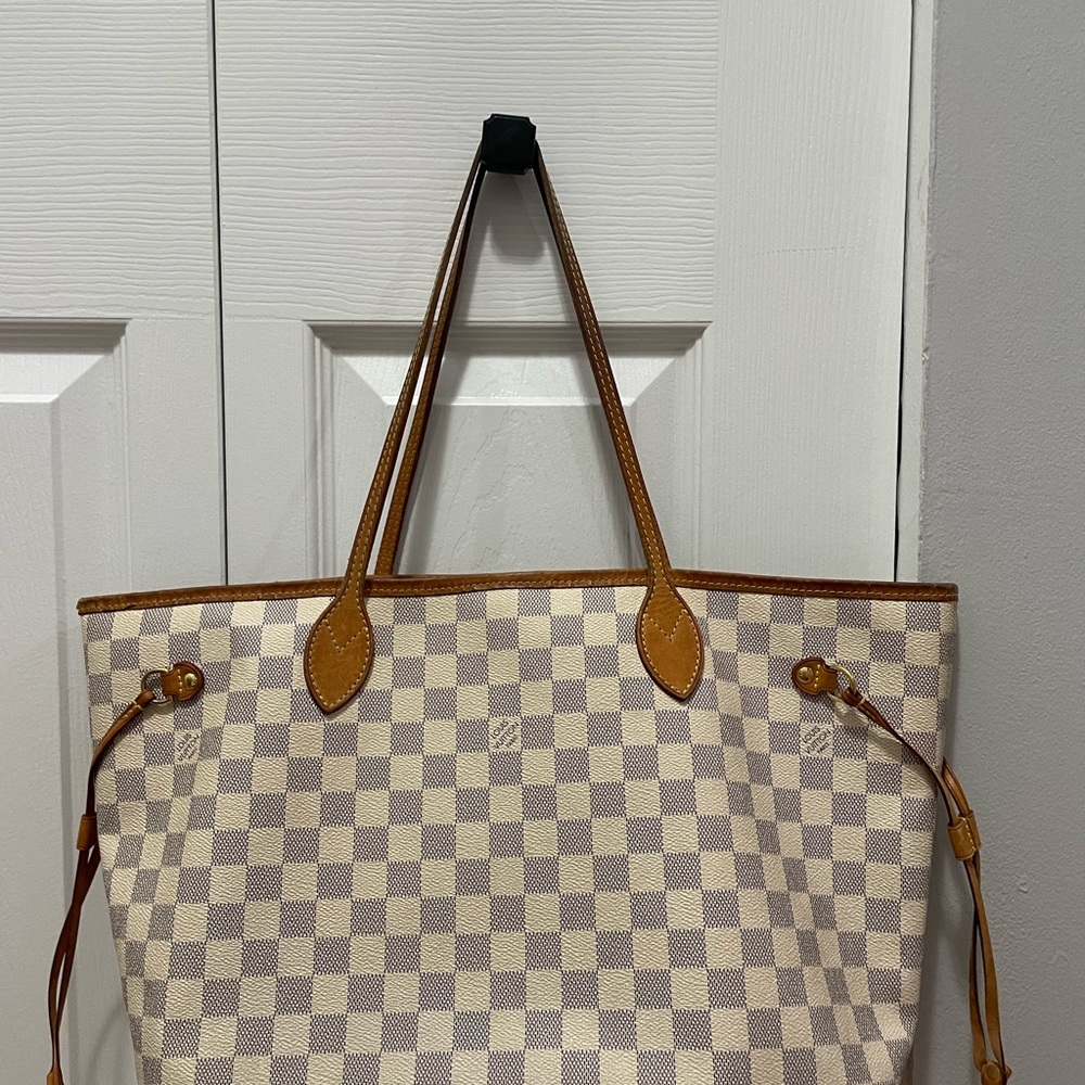 AUTHENTIC Louis Vuitton Neverfull MM Damier Azur - Picture 4 of 12